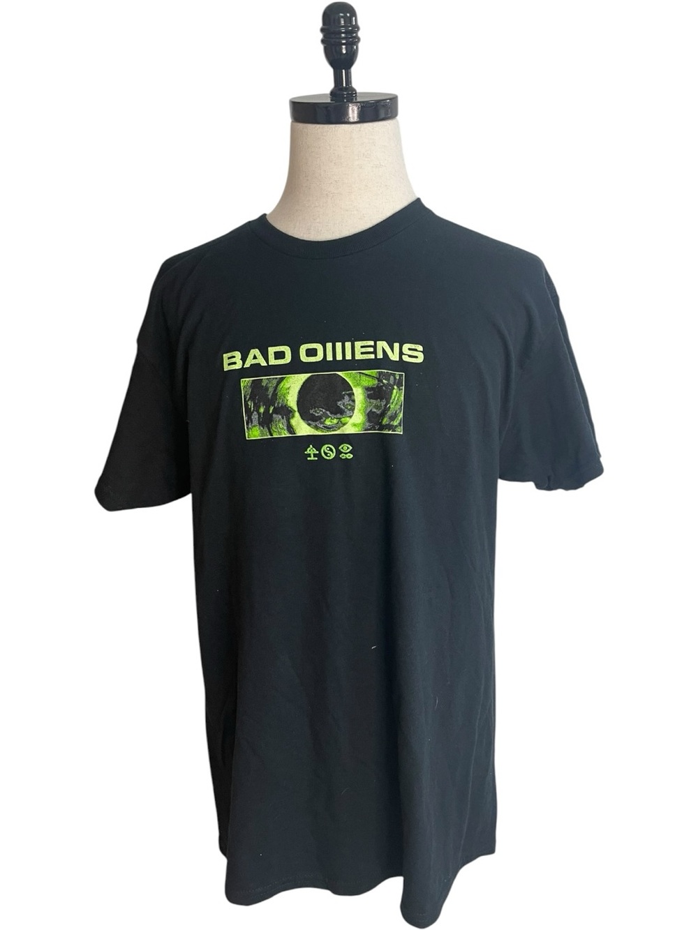 Bad Omens Cloaked Figure Two-Sided Graphic Tee T-Shirt Black Neon Green